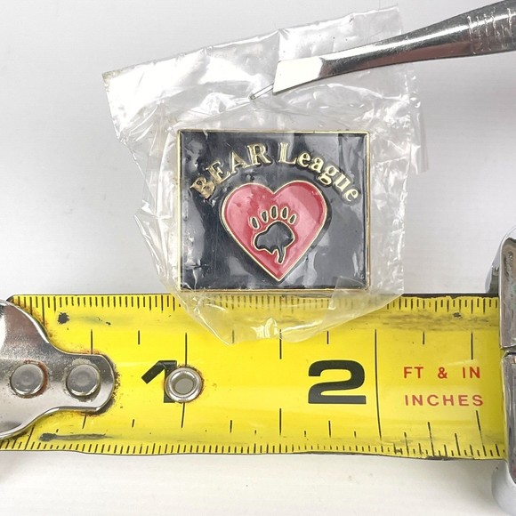 NEW Bear League Black Red Heart Bear Paw Enamel Lapel Pin Save The Bears - Picture 3 of 3